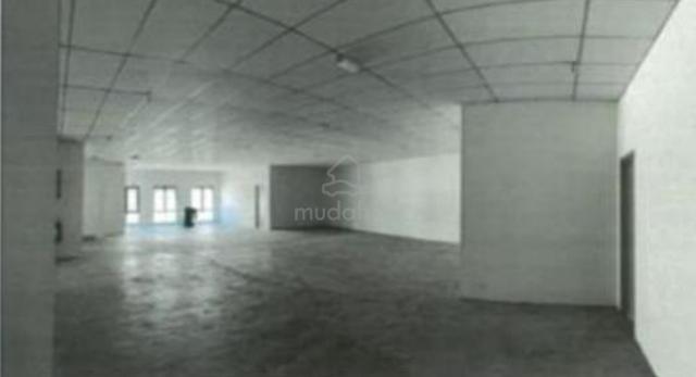 Ground Floor Shop Alam Damai Connaught Big Unit 3294 SF 1