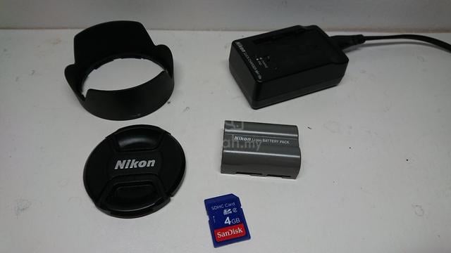 Nikon D90 DSLR Camera Kit Battery Grip Accessories - photo 6 of 6