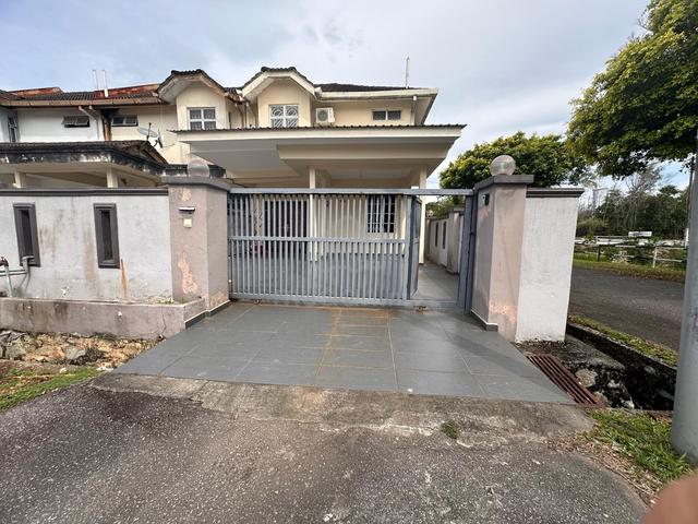 RENOVATED 2 Storey End Lot Taman Desa Anggerik Nilai 1
