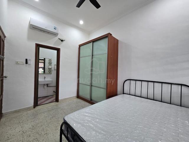 Master Bedroom Taman Pelangi JB | No Owner Stay| No Agent Fee 1
