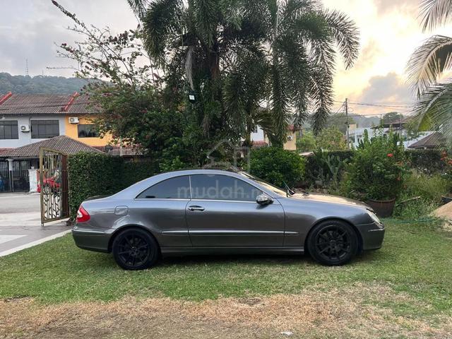 Mercedes CLK 270 CDI Turbo Diesel RWD - 4