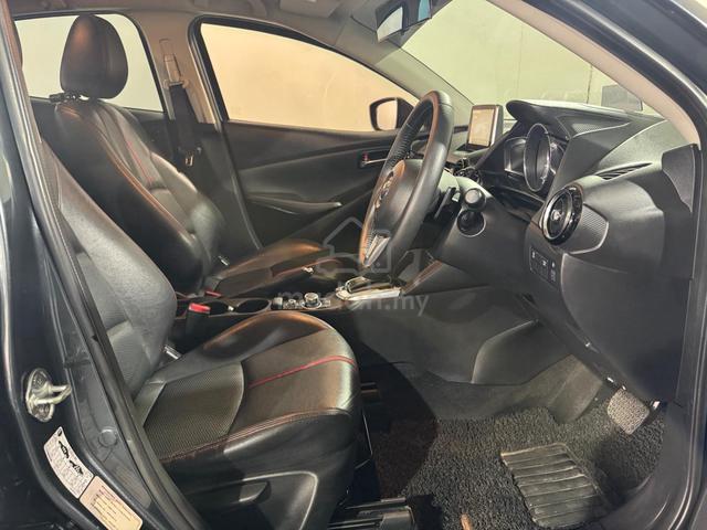 2015 Mazda 2 SKYACTIV (A) - 5