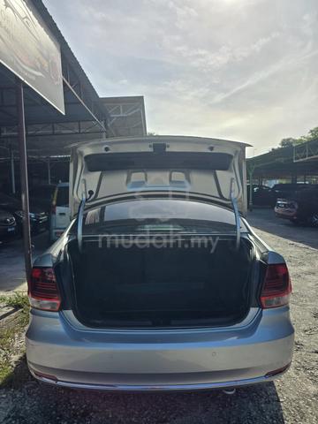 2017 Volkswagen VENTO 1.6 COMFORTLINE (A) - 5