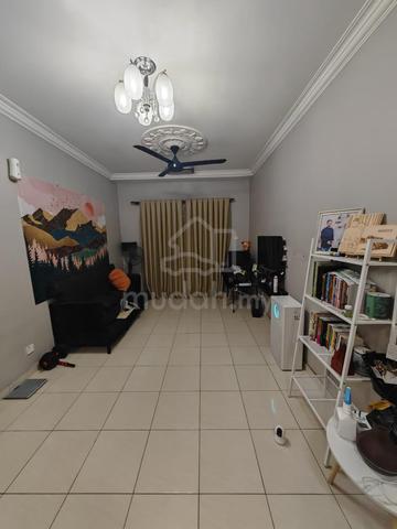Sri Ixora Apartment 1