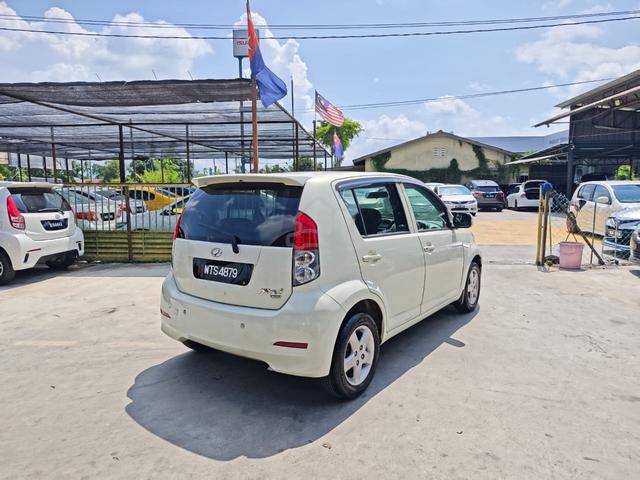 2010 Perodua MYVI 1.3 (AUTO)-LOAN KEDAI - 3