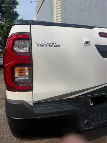 2023 Toyota HILUX 2.8 GRS (A) - 3
