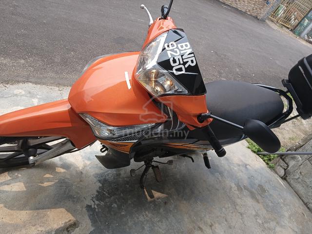 honda futur - photo 3 of 9