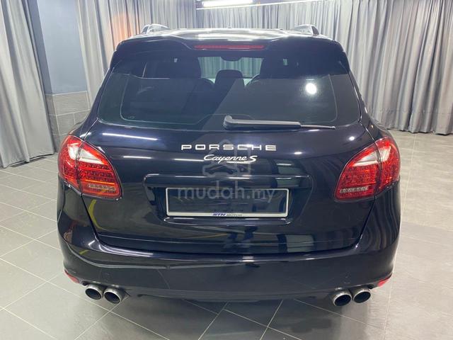 2011 Porsche CAYENNE 4.8 S 958 (A) - 4