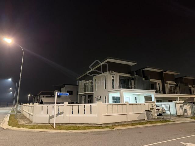 Aurora Nova, Springhill 1
