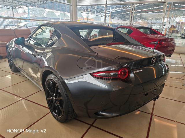 2022 Mazda Roadster 2.0 RS Manual with Recaro Seat - 2