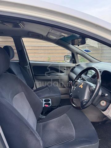2008 Mitsubishi GRANDIS 2.4  (A) MPV - 5