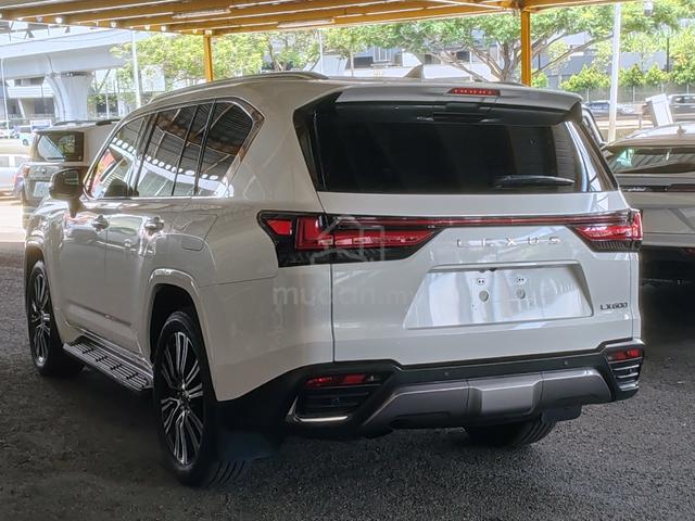 2022 Lexus LX 600 3.4 (A) READY STOCK, BLACK INT - 4