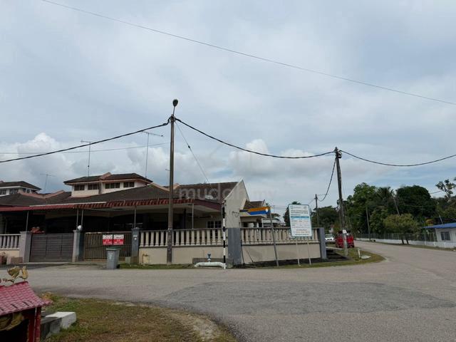 FOR SALE | Batu Pahat – Parit Besar-BELOW MARKET PRICE 1