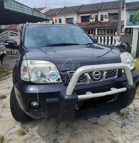 2012 Dec X-Trail 2.0 Original Bull Bar - 1