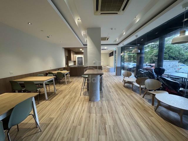Puchong Jaya Ground Floor Shop 1296sf newly Reno & all new Furniture 1