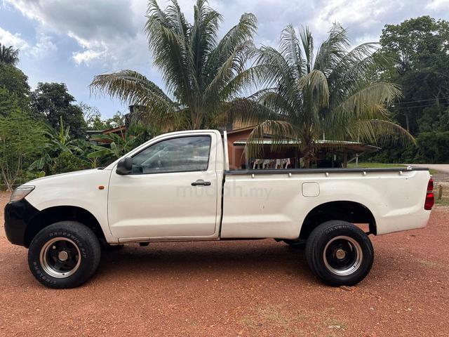 2012 Toyota HILUX SINGLE CAB 2.5 (M) - 5