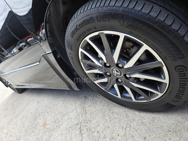 2016 Toyota VOXY ZS 2.0 (A) 7 SEAT / POWER BOOT - 3