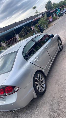 Honda Civic 2.0L I-VTEC (A) 2009 - 3