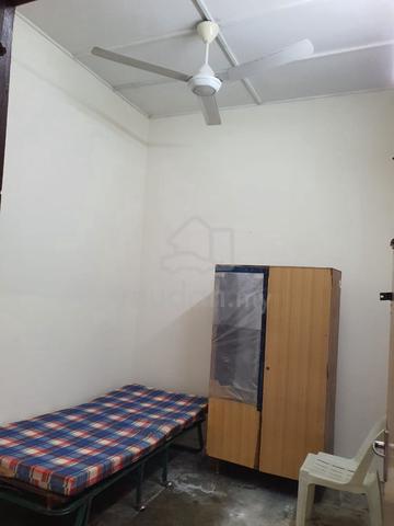 Partially Furnished Selangor Kelana Jaya Room For Rent 1
