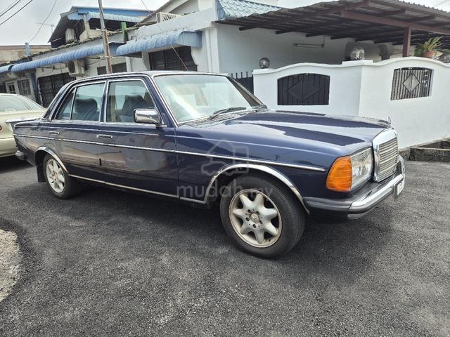 1995 Mercedes Benz 230E 2.0 W114 (M) - 1