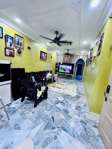 Cozy Single Storey For Sale in Taman Desa Cheras 1