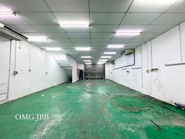 TAMAN KLANG JAYA Terrace Warehouse Factory For Rent 25x80 1