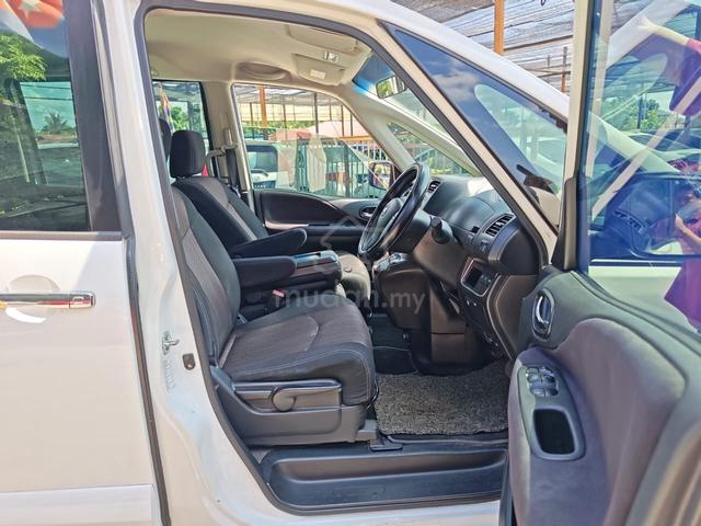 2015 Nissan SERENA FULL SPEC 2.0 (AUTO) - 4