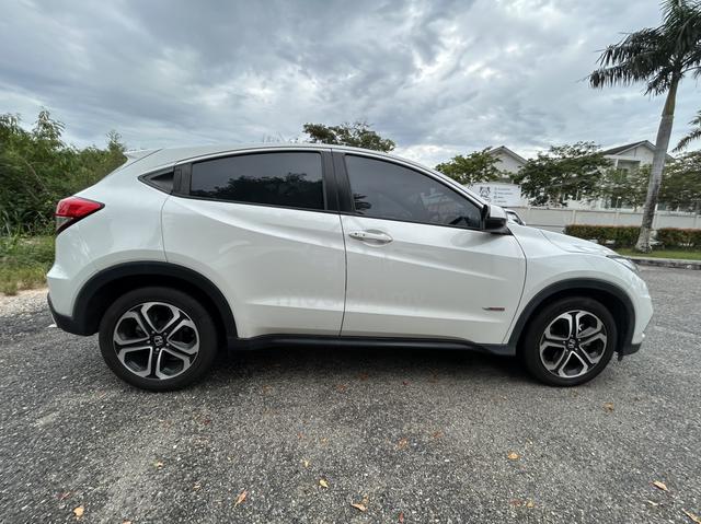 2021 Honda HR-V 1.8 E MY16 FACELIFT (A) - 5
