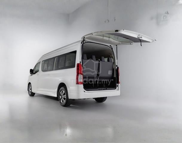 New TOYOTA HIACE 2.8CC SLWB Window Van - 3