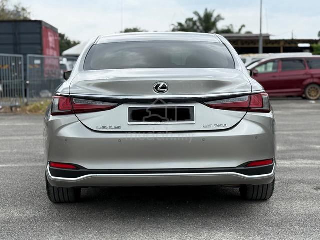 2023 Lexus ES250 2.5 LUXURY (A) - 4