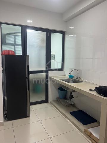 KL Traders Square Residences 1