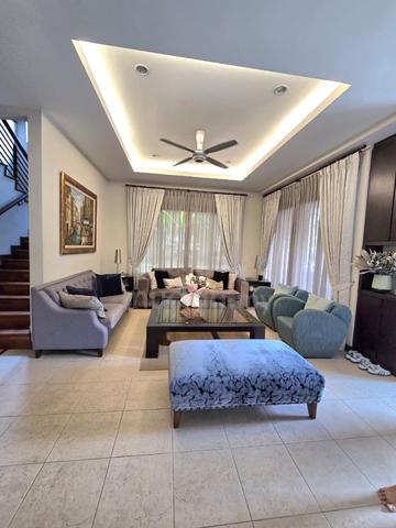 Double Storey Lagenda 2 Angular Unit For Sale in Bukit Jelutong 1