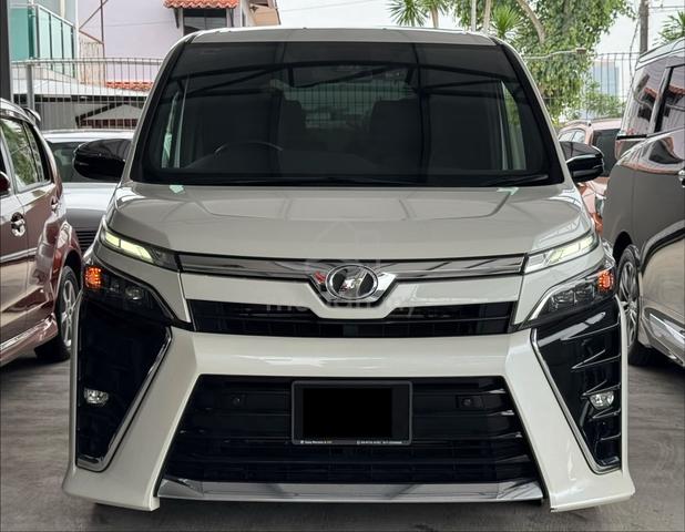 Toyota Voxy 2.0 ZS Kirameki II Edition (A) 2019/22 - 4