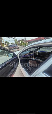 2014 Mercedes Benz E250 AVANTGARDE (CKD) 2.0 - 5