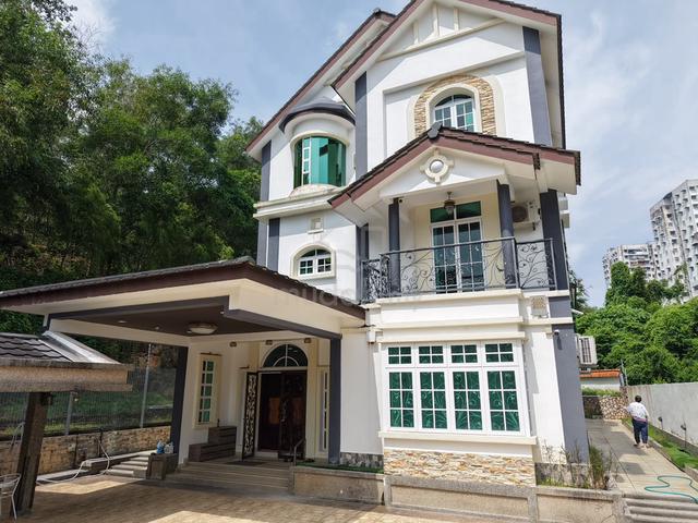 Prestige Heights Kampung Bukit Amazing Reno European 3-Stry Bungalow ! 1