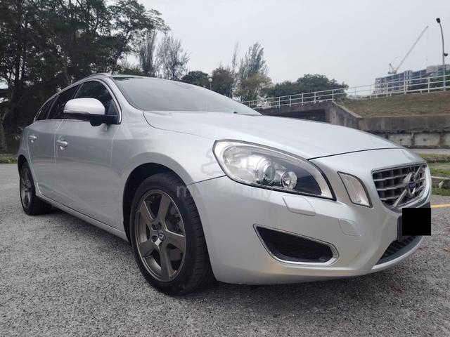 Volvo V60 1.6 T4 (A) 1 DIRECTOR OWNER TIPTOP! - 2