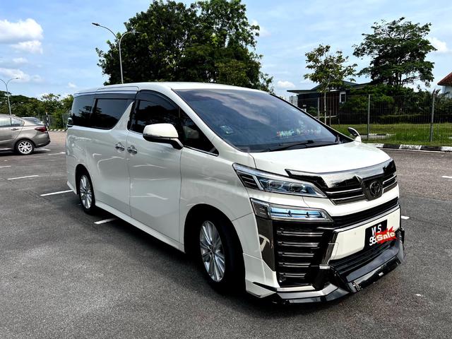 2020 Vellfire 2.5 ZA | Well Maintained - 1