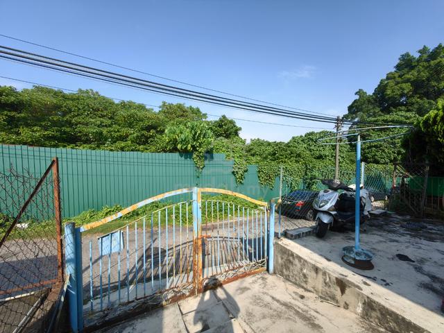 Salak south Salak Selatan ( Full loan can be arrange ) 1