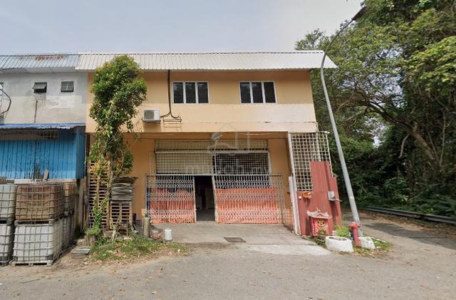 Kampung Baru Balakong CORNER Linked Factory/ Warehouse【with Office】 1