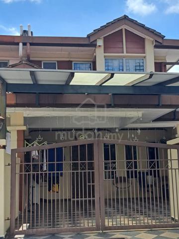 (Facing Open Front) 2 Storey @ PUJ2 Taman Puncak Jalil, Seri Kembangan 1