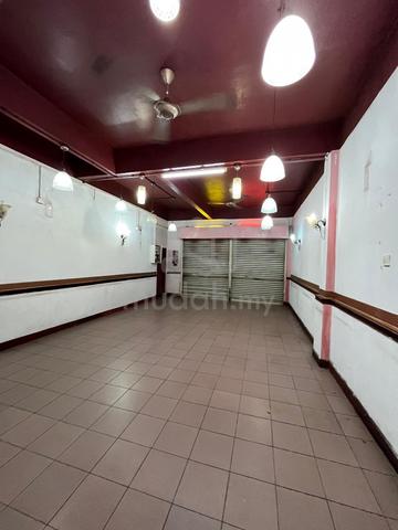 Ground Floor Shoplot Jalan Padi Mahsuri, Bandar Baru Uda - Cheap 1