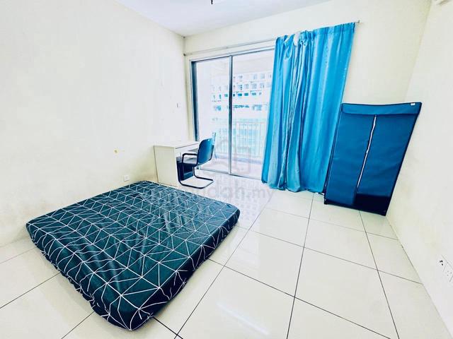 Nice Medium Room with Balcony @ PV20 Condo Setapak KL 1