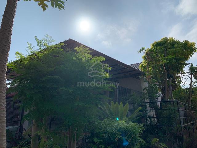 Breezy corner elevated 1-storey house Hillside Tanjung Bungah Penang 1