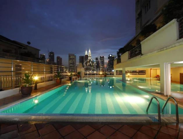 Holiday Place (D-Villa Residence) 1