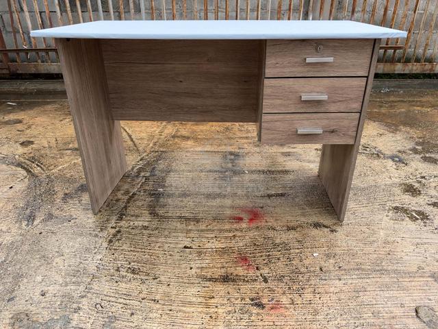 4ft Meja Table Study Office Computer Desk Drawer - photo 5 of 5