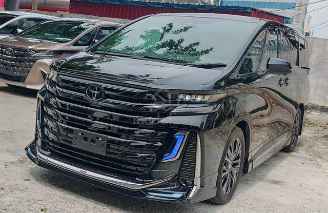 2023 Toyota VELLFIRE 2.4 Z PREMIER Ori Modellista - 2