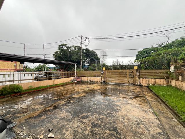 Taman Sinar Jaya l Semi-D l Big Parking l Extended Kitchen Tuaran Town 1