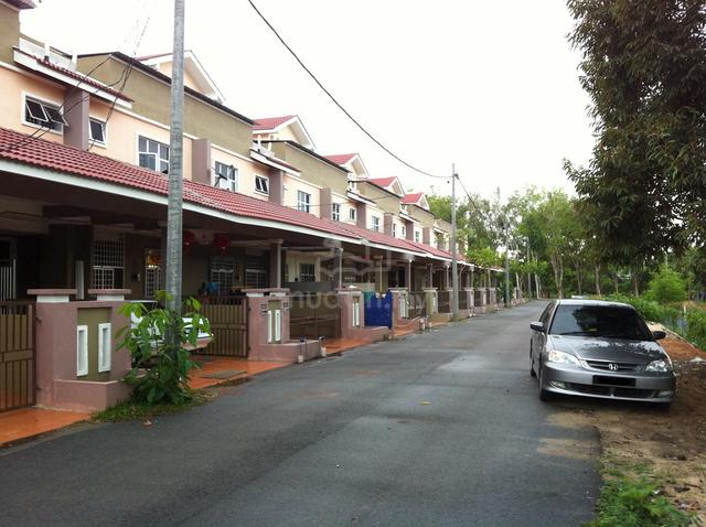 Terengganu Besut Not Furnished 2.5-Storey Terraced House For Rent 1