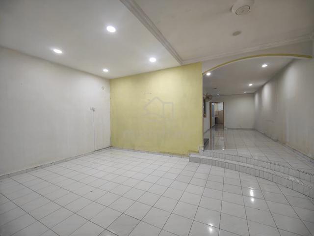 [FREEHOLD][FULLY RENOVATED] 2-Storey Terrace House at Bukit Beruang 1