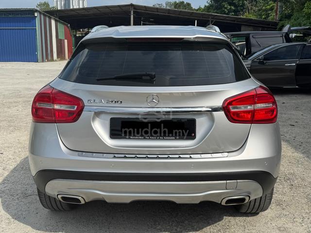 (Loan Kedai) Mercedes Benz GLA200 1.6(A) 2014/2015 - 5